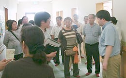 視察研修の様子-5.jpg