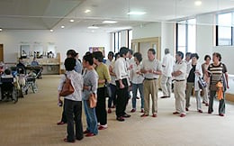 視察研修の様子-7.jpg