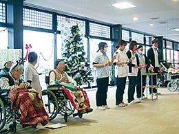 クリスマス会の様子-06.jpg